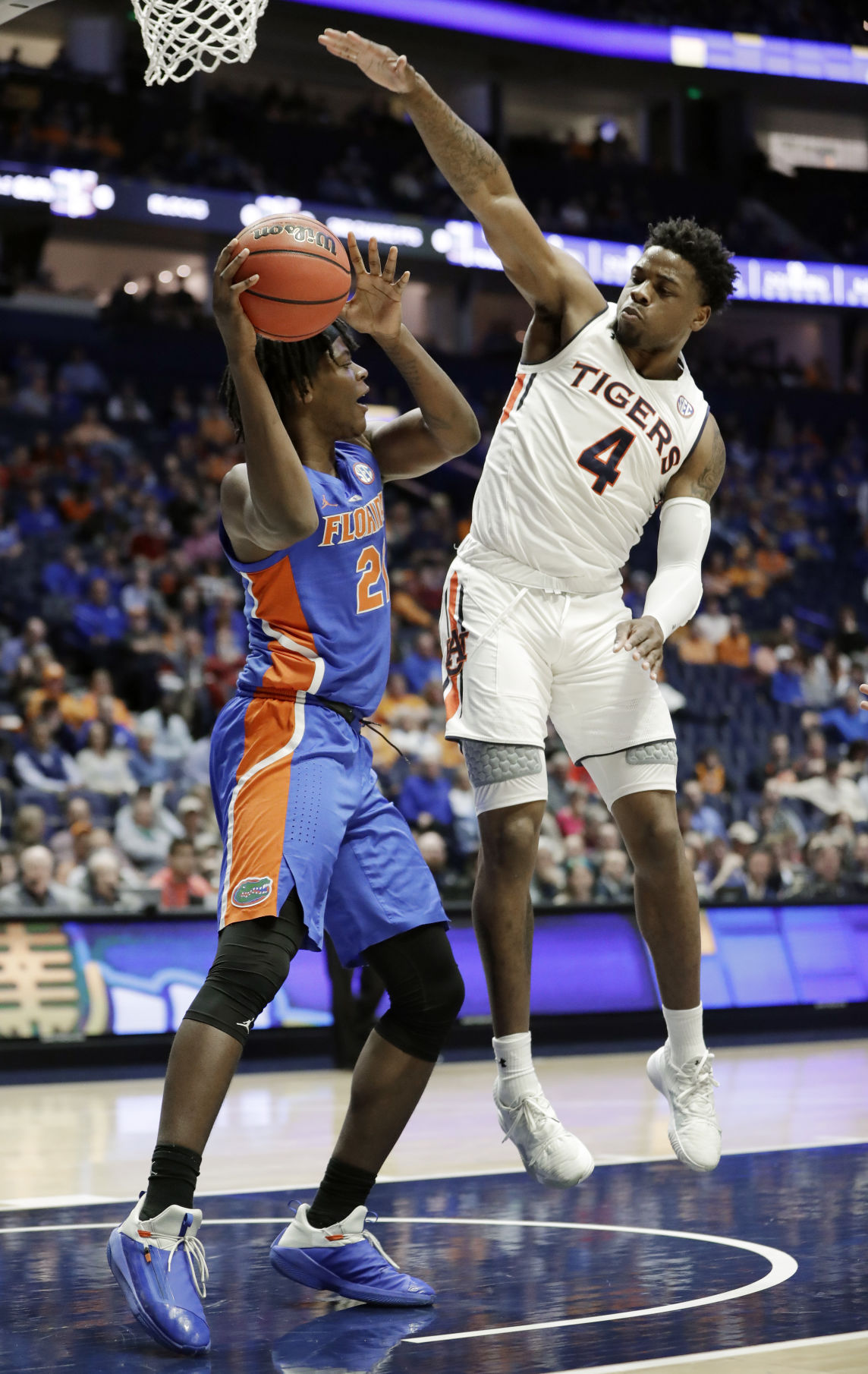 Auburn vs. Florida, SEC Tournament semifinal